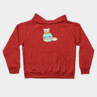 funny cat in winter sweater Kids Hoodie